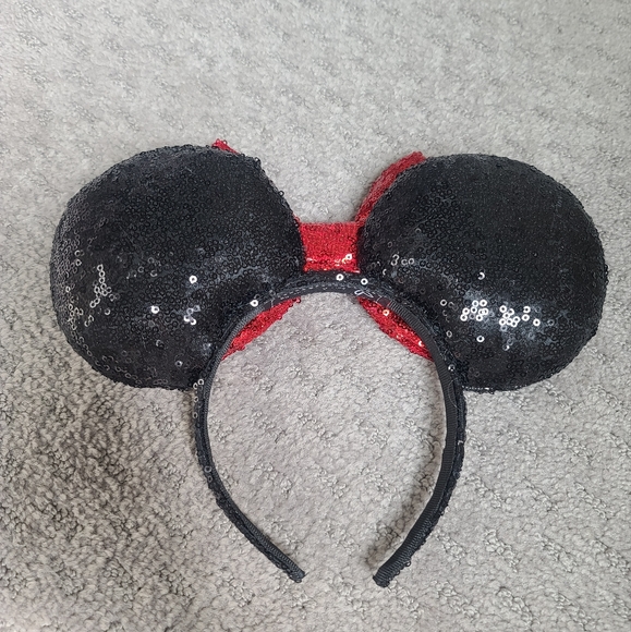 Minnie Ears - Picture 3 of 4